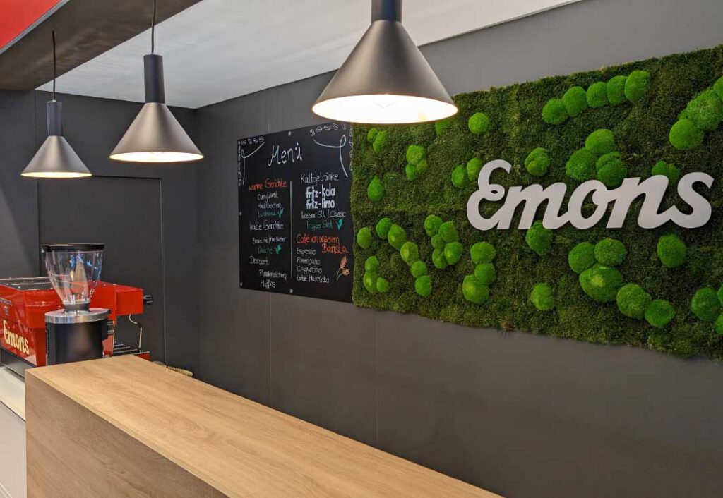 Messestand Bartheke Barista Mooswand